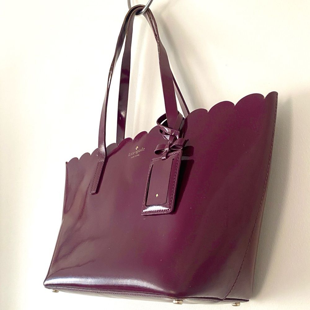 Kate Spade Lily Avenue Carrigan Leather Scallop-Edged Tote Burgundy Bag Tag Chic - Picture 6 of 12